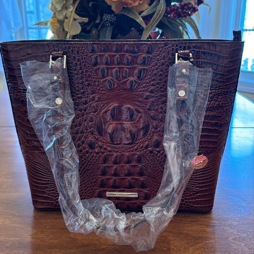 😎Brahmin Med. Misha Pecan Melbourne